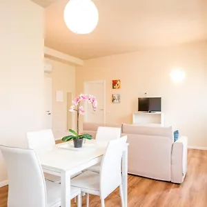 Donatello By Prestige Apartment