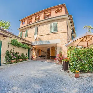 I Due Cipressi Country house