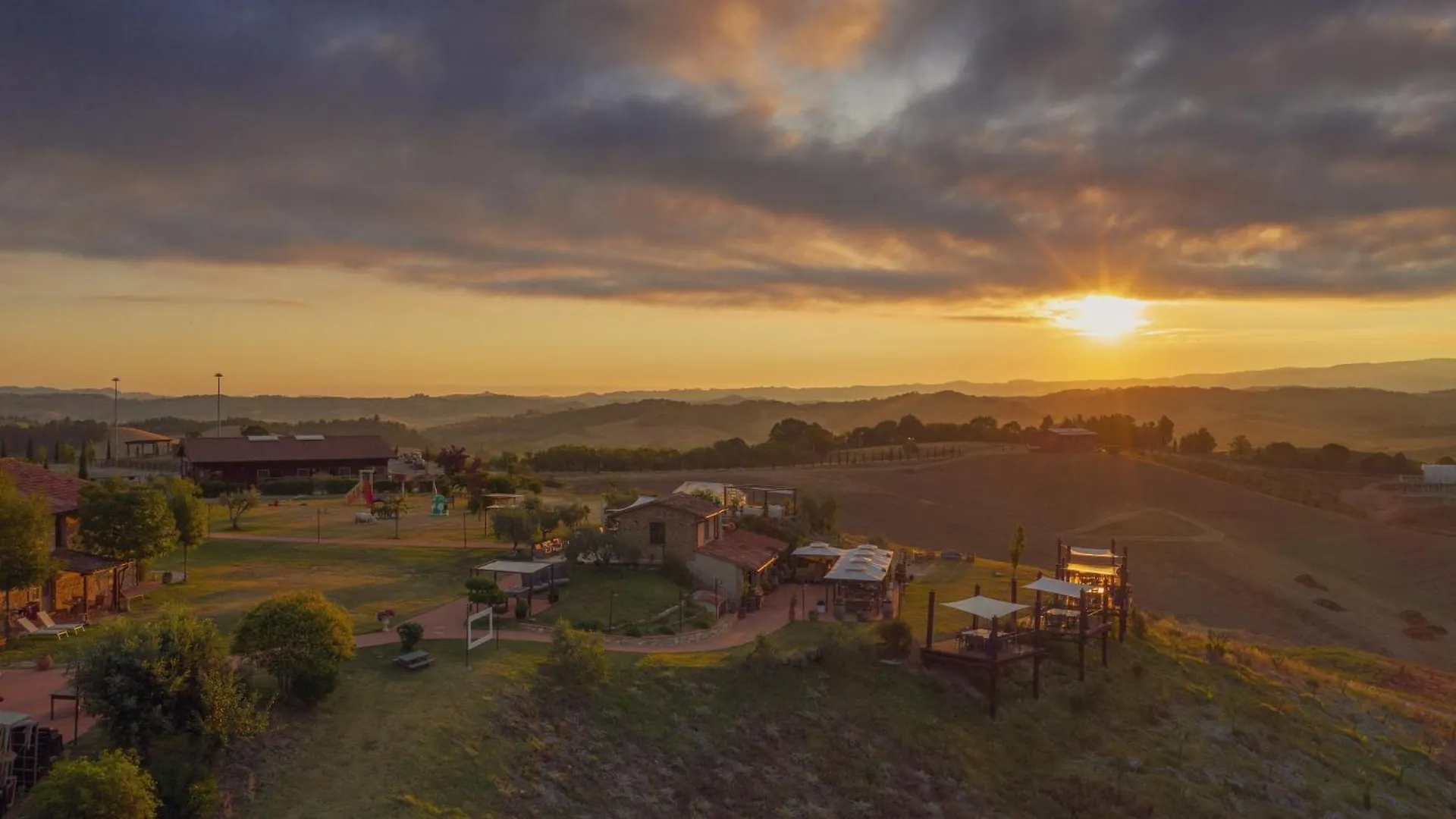 مزرعة للإقامة Agriturismo Biologico Diacceroni Villamagna